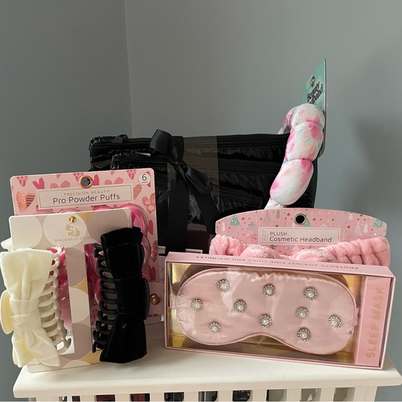 NWT Beauty / Self Care Bundle!